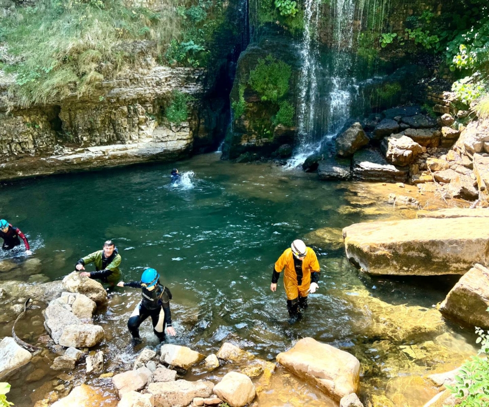 cascade2